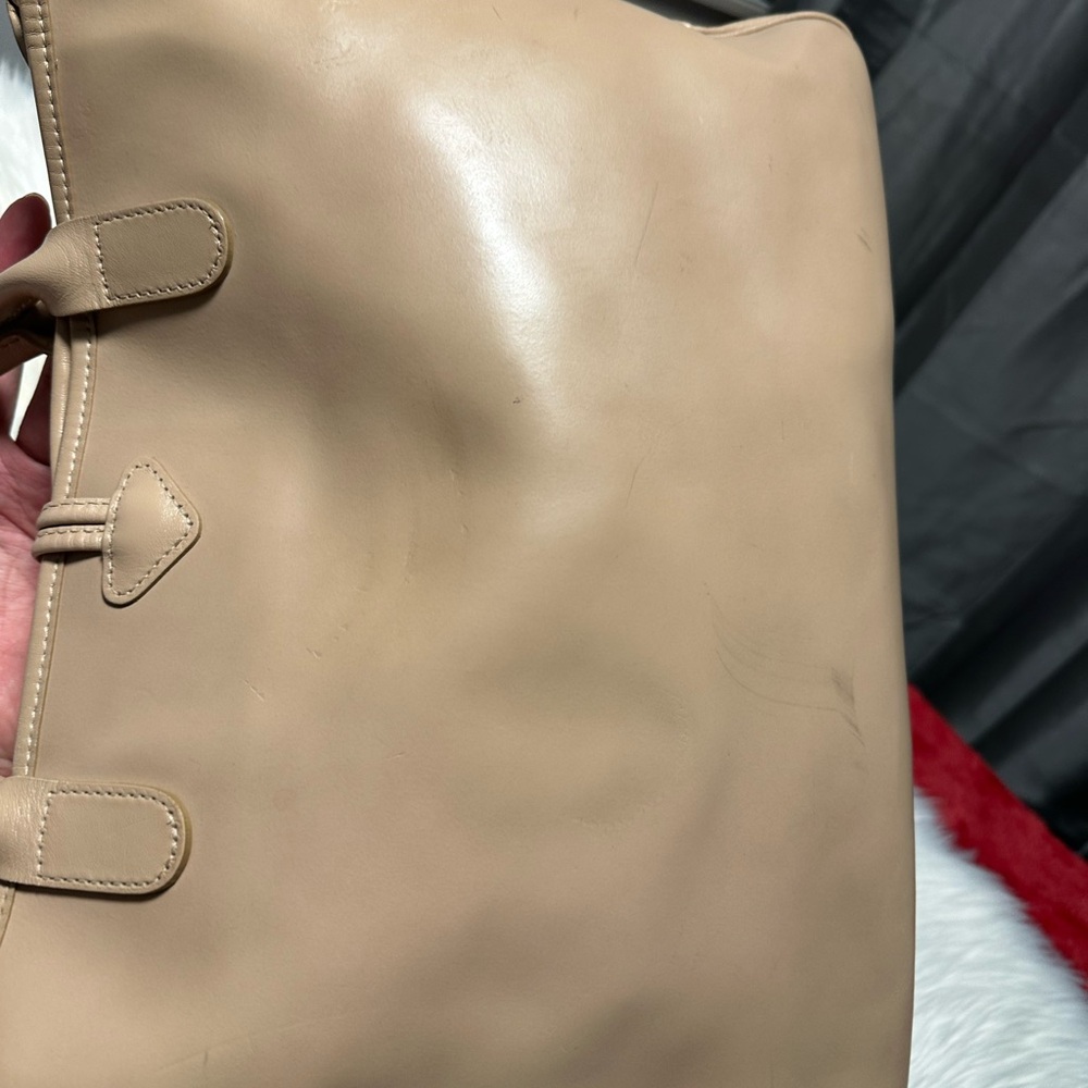 BEAUTIFUL - beige leather handbag - Picture 7 of 8